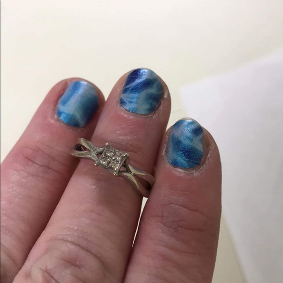 Engagement ring size 8 - Picture 8 of 8